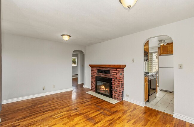 Foto del edificio - Craftsman Style Rambler~Historic District
