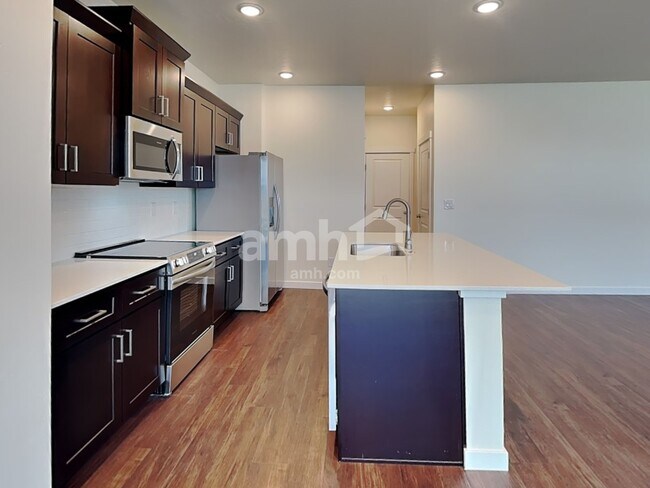 Foto del edificio - 9475 W Shumard St