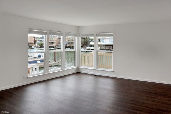 Foto del edificio - 2 br, 2 bath Duplex - 8 Mooring Road