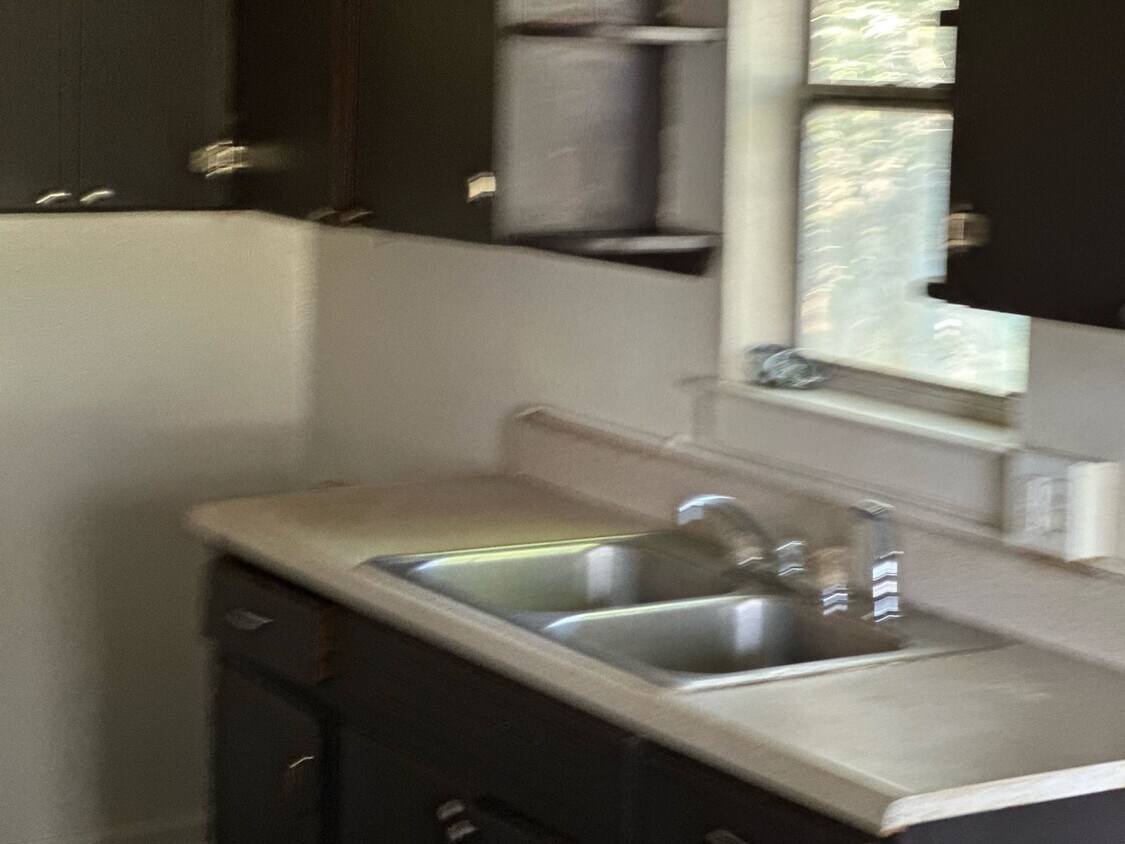 Foto del edificio - 227 Frost St