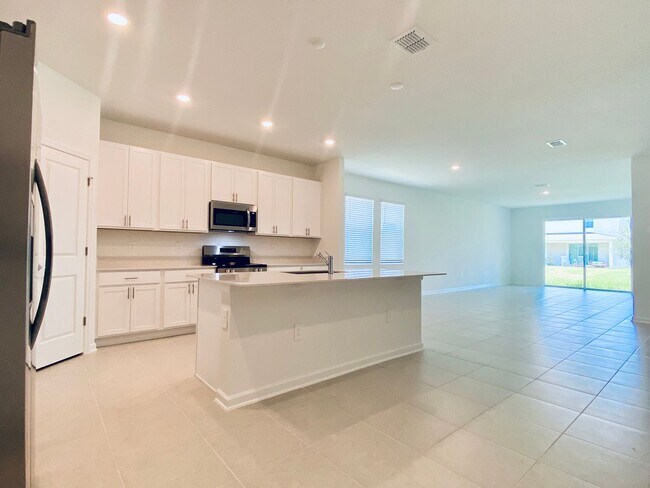 Foto del edificio - Brand New Construction 3 Bedroom, 2 Bath i...