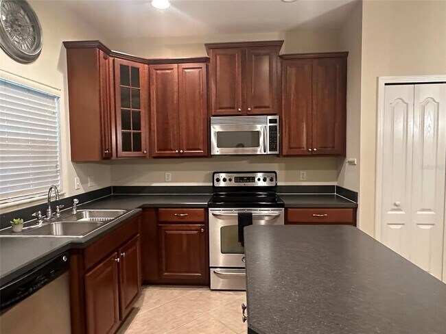Building Photo - 3048 Hydrus Dr