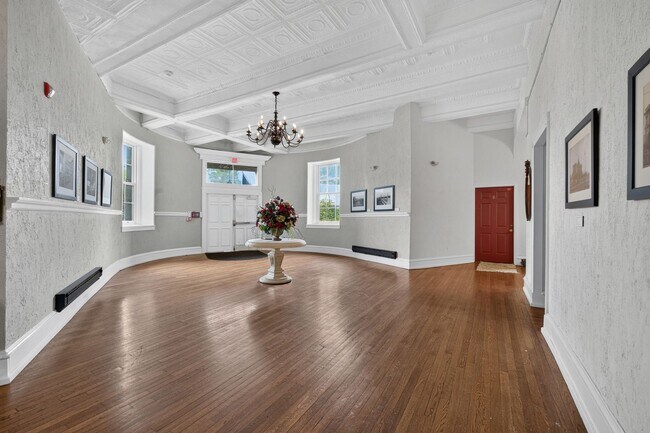 Building Photo - 2400 Baynard Blvd