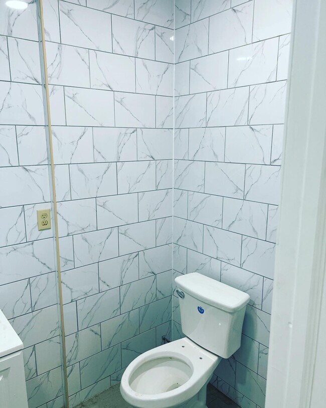 Foto del edificio - 1448 Nostrand Ave