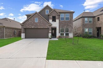 Building Photo - 5443 Grand View Dr