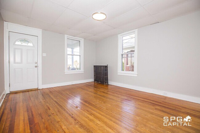 Foto del edificio - 529 E King St