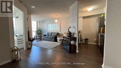 Building Photo - 24 Wellesley St W