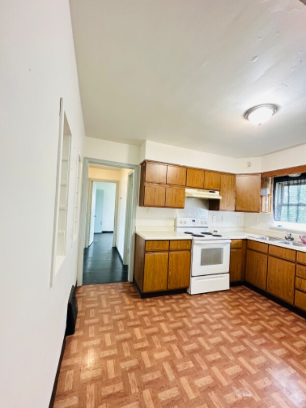 2027 Freeport Rd, New Kensington, PA 15068 House Rental in New