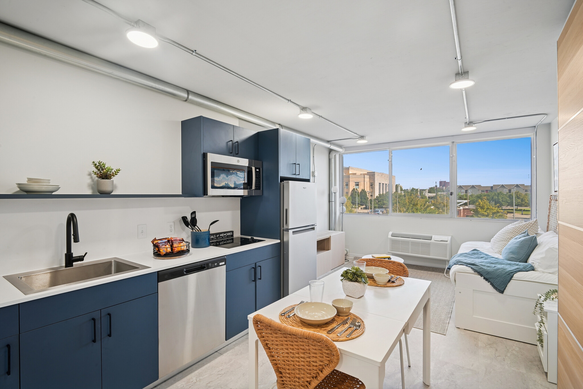 Picture of The Pulse - 520 W Main St Oklahoma City, OK 73102 | Apartments.com