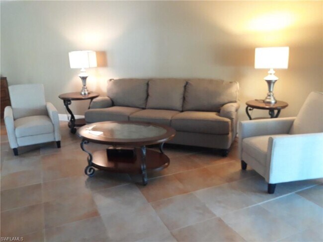 Foto del edificio - 5112 Coronado Pkwy