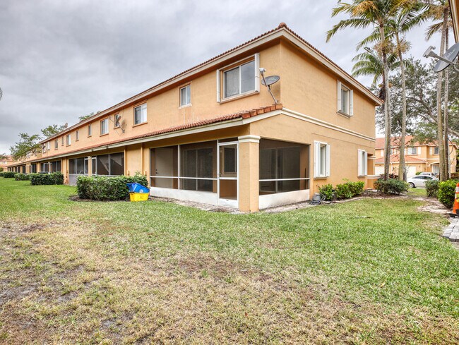 Building Photo - 6136 Sugar Loaf Ln