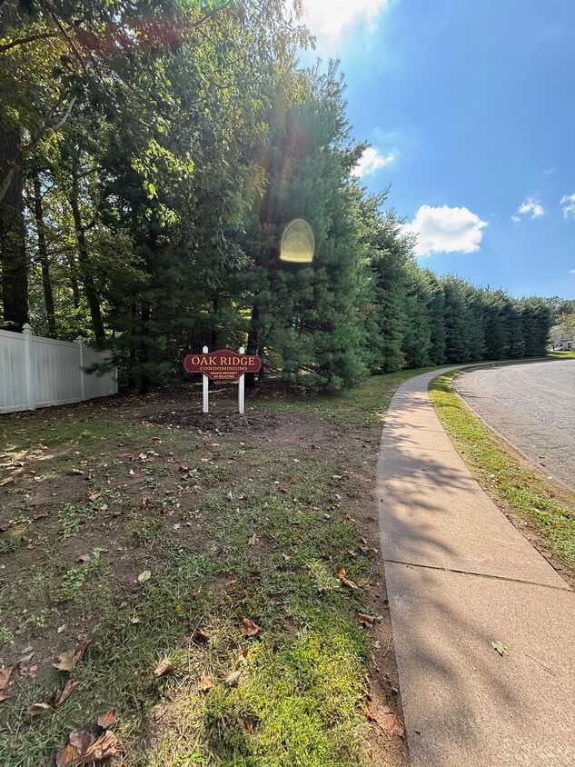 Oak Ridge - 76 Oak Ridge Dr