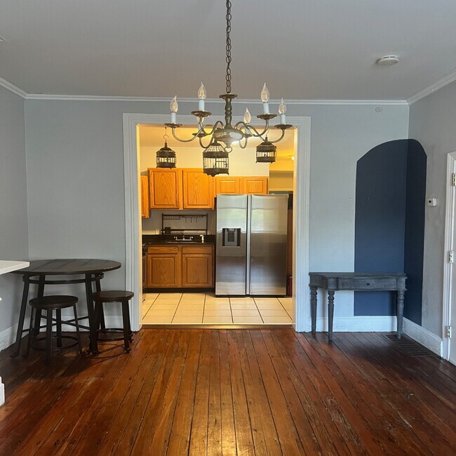 Building Photo - 22 N Preston St