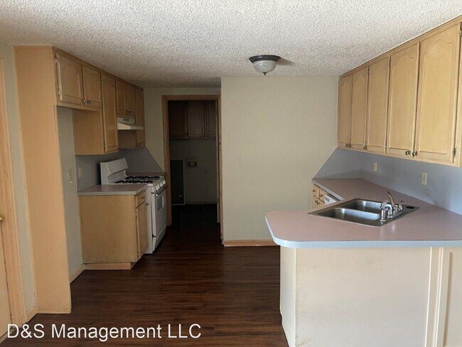 Foto del edificio - 4 br, 2 bath House - 2107 Parkview