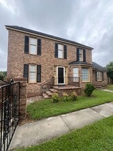 Building Photo - 417 N Ebenezer Rd