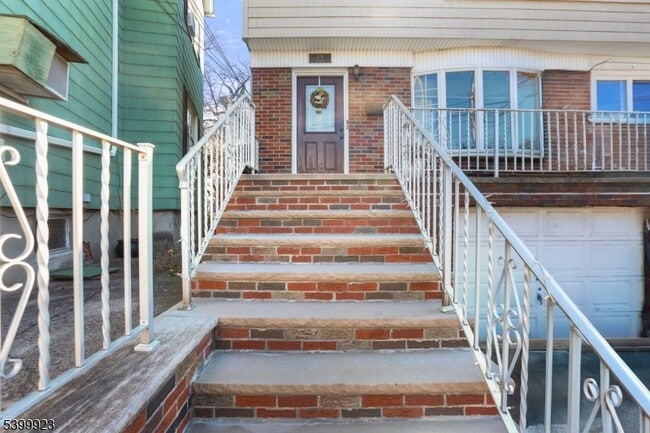 Foto del edificio - 512-514 Broadway