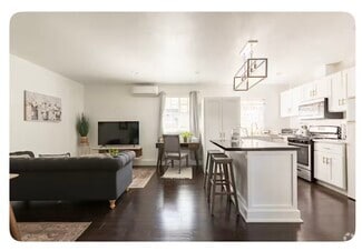 Building Photo - 14429 Horst Ave