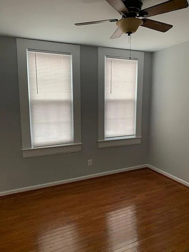 Foto del edificio - 640 11th St NE