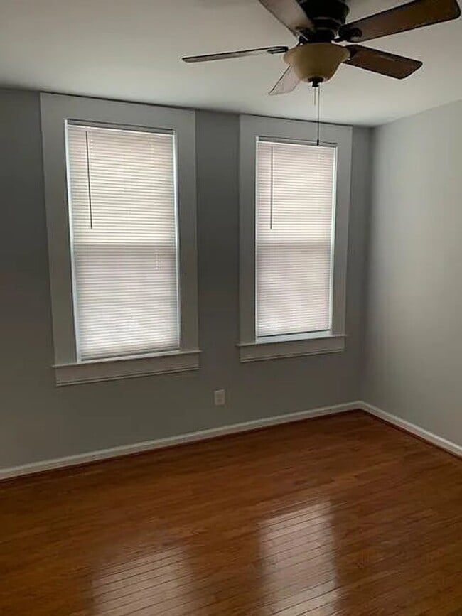 Building Photo - 640 11th St NE