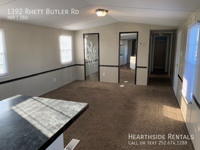 Foto del edificio - 3 Bed 2 Bath Mobile Home on Rhett Butler Rd.