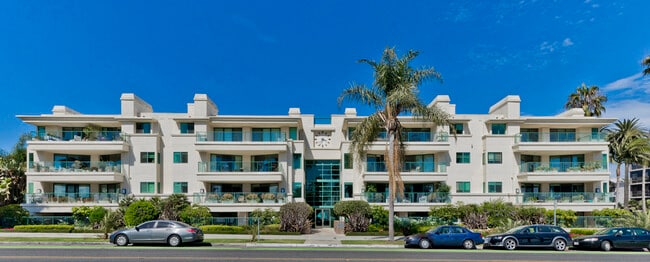 Building Photo - 951 Ocean Ave
