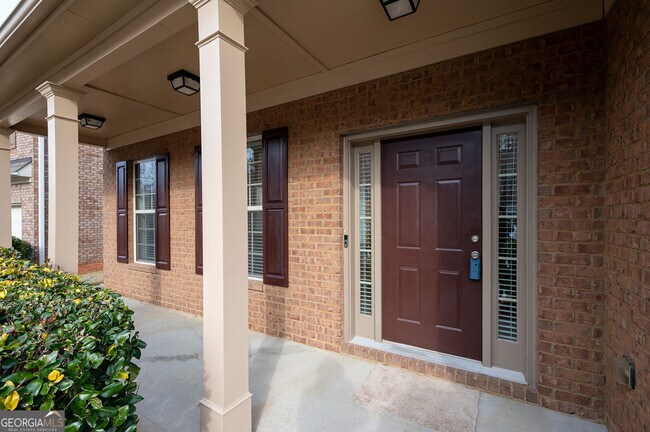 Building Photo - 3325 Earhart Way