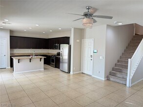 Building Photo - 3960 W Monaco View Dr