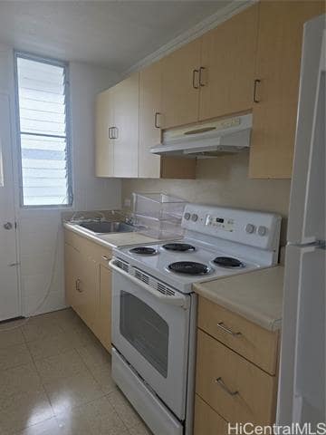 Building Photo - 1805 Fern St