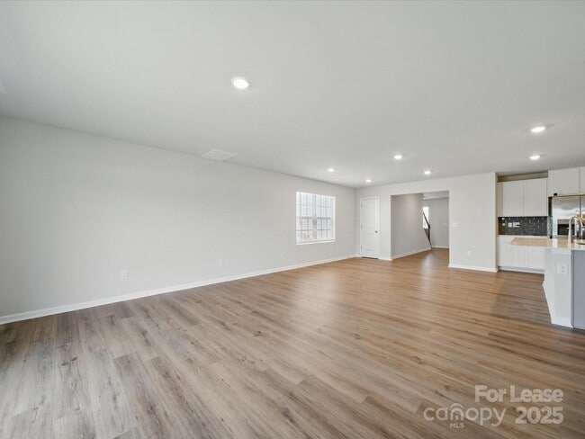 Building Photo - 13300 Hampton Bay Ln