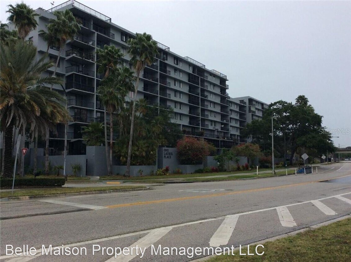 Primary Photo - 1 br, 1.5 bath House - 201 W Laurel St #304