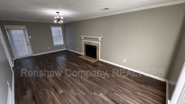 Building Photo - 2452 Dove Glen Cove