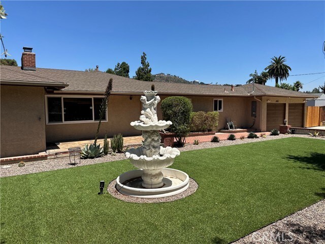Foto del edificio - 12752 Barrett Ln