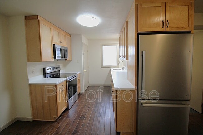 Foto del edificio - 2113 E Oak St