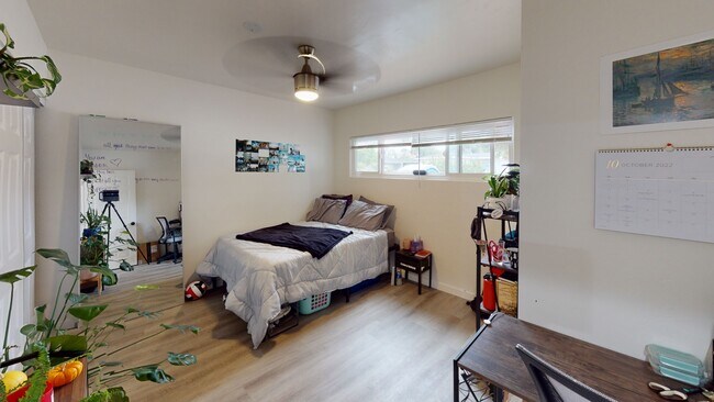 Foto del edificio - 5348 W Falls View Dr
