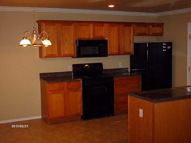 Building Photo - 2249 Skyler Dr