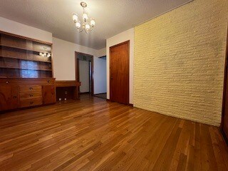 Building Photo - 1010 N Nashville Ave