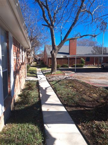 Foto del edificio - 955 Roaring Springs Rd