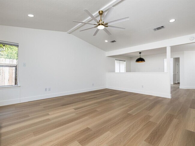 Foto del edificio - 13000 Meadowheath Cove