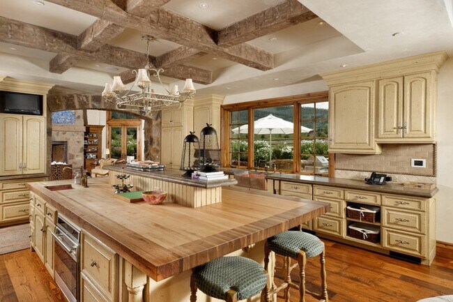 Foto del edificio - 156 Maroon Dr