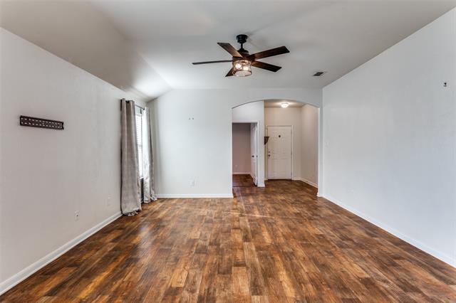 Foto del edificio - 2252 Old Leonard St