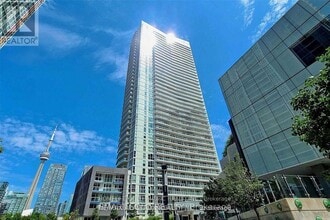 Building Photo - 75-875 Queens Wharf Rd