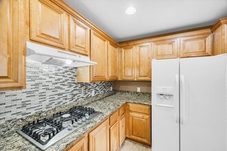 Building Photo - 91 E Agate Ave