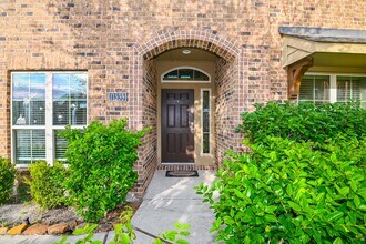 Building Photo - 11535 Elizabeth Brook Dr