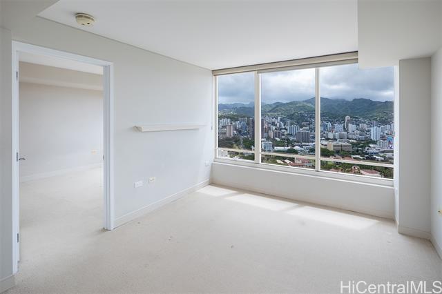 Foto del edificio - 1009 Kapiolani Blvd