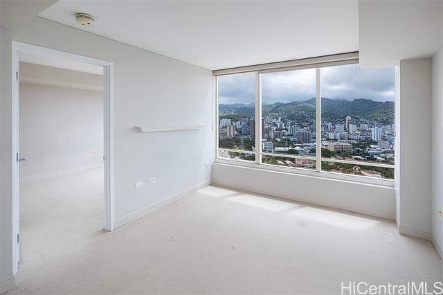 Building Photo - 1009 Kapiolani Blvd