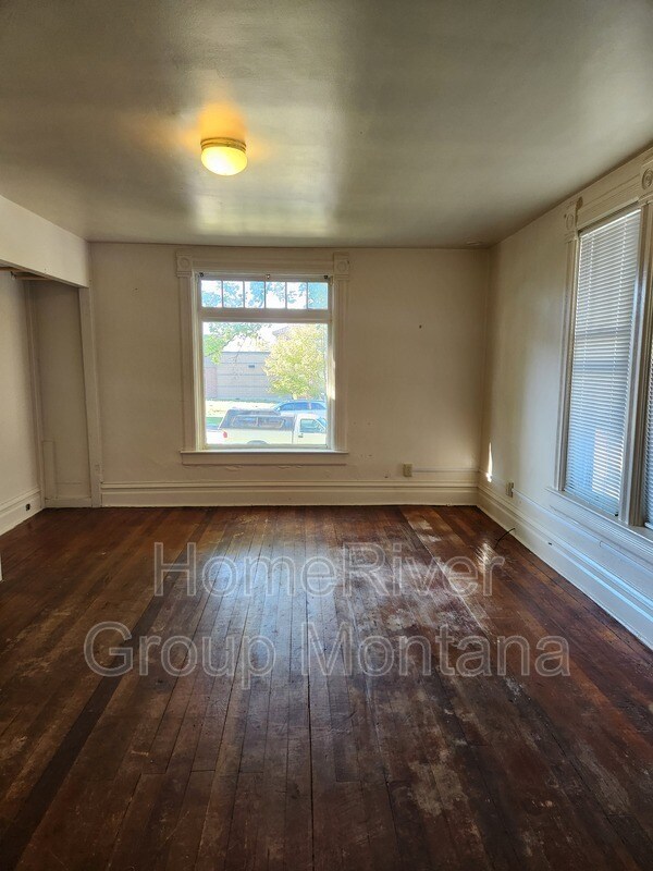 Foto del edificio - 834 W Pine St