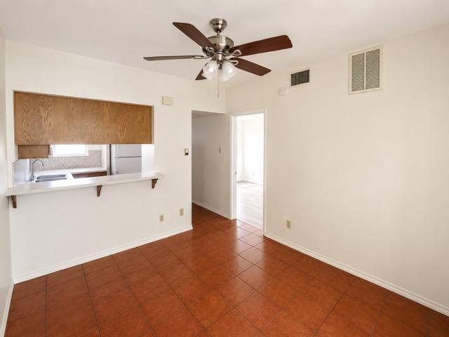 Foto del edificio - 706 W 22nd St