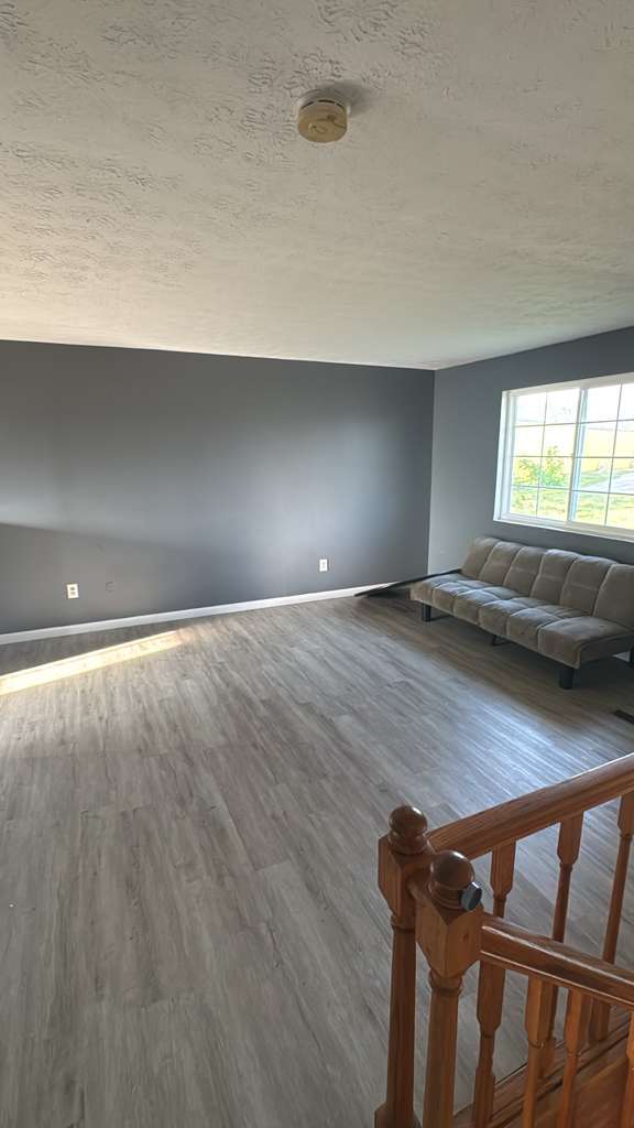 Foto del edificio - 4599 N Dixie Dr