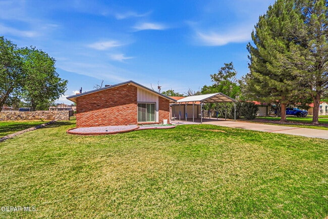 Foto del edificio - 809 Del Mar Dr