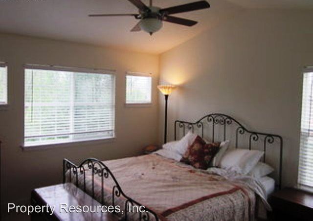 Foto del edificio - 925 Snowberry St